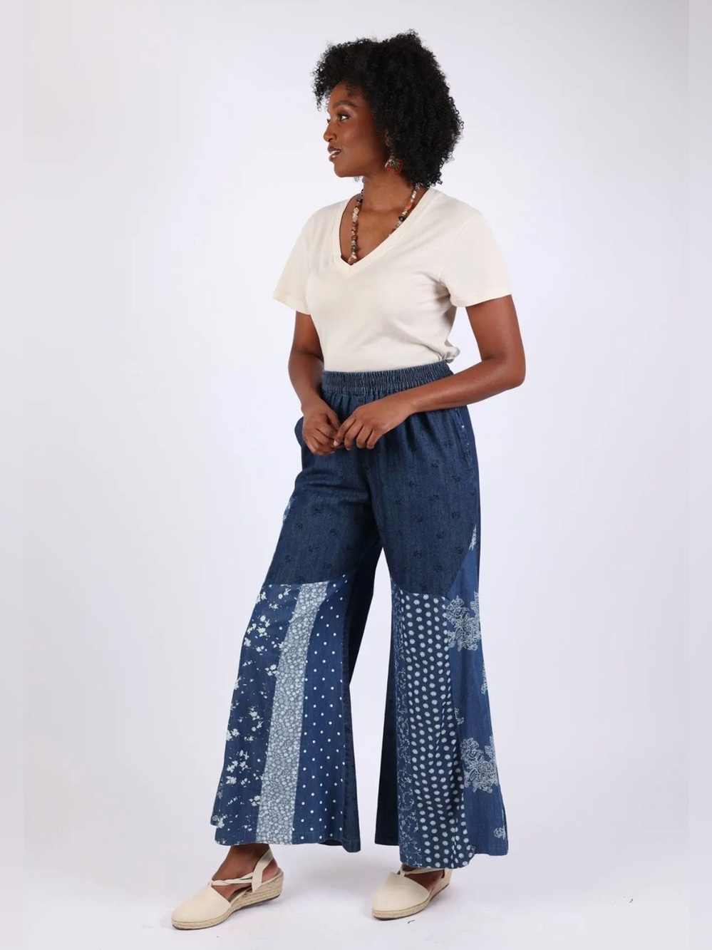 Sacred Threads Wide-Leg Denim Patchwork Indigo Pants for Women - Picture 2 of 2